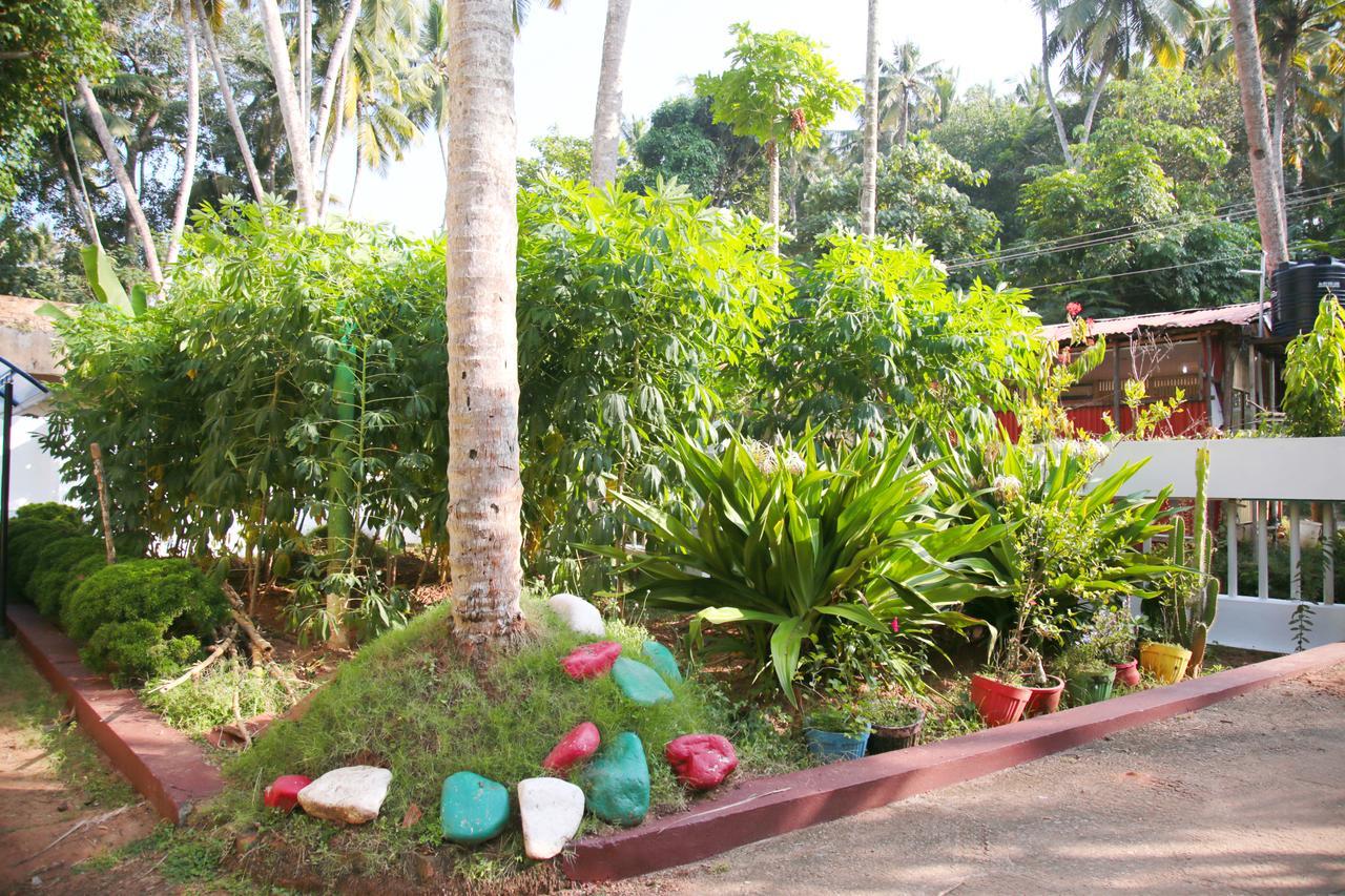 Panchavadi Ayurvedic Beach Resort Varkala Ngoại thất bức ảnh